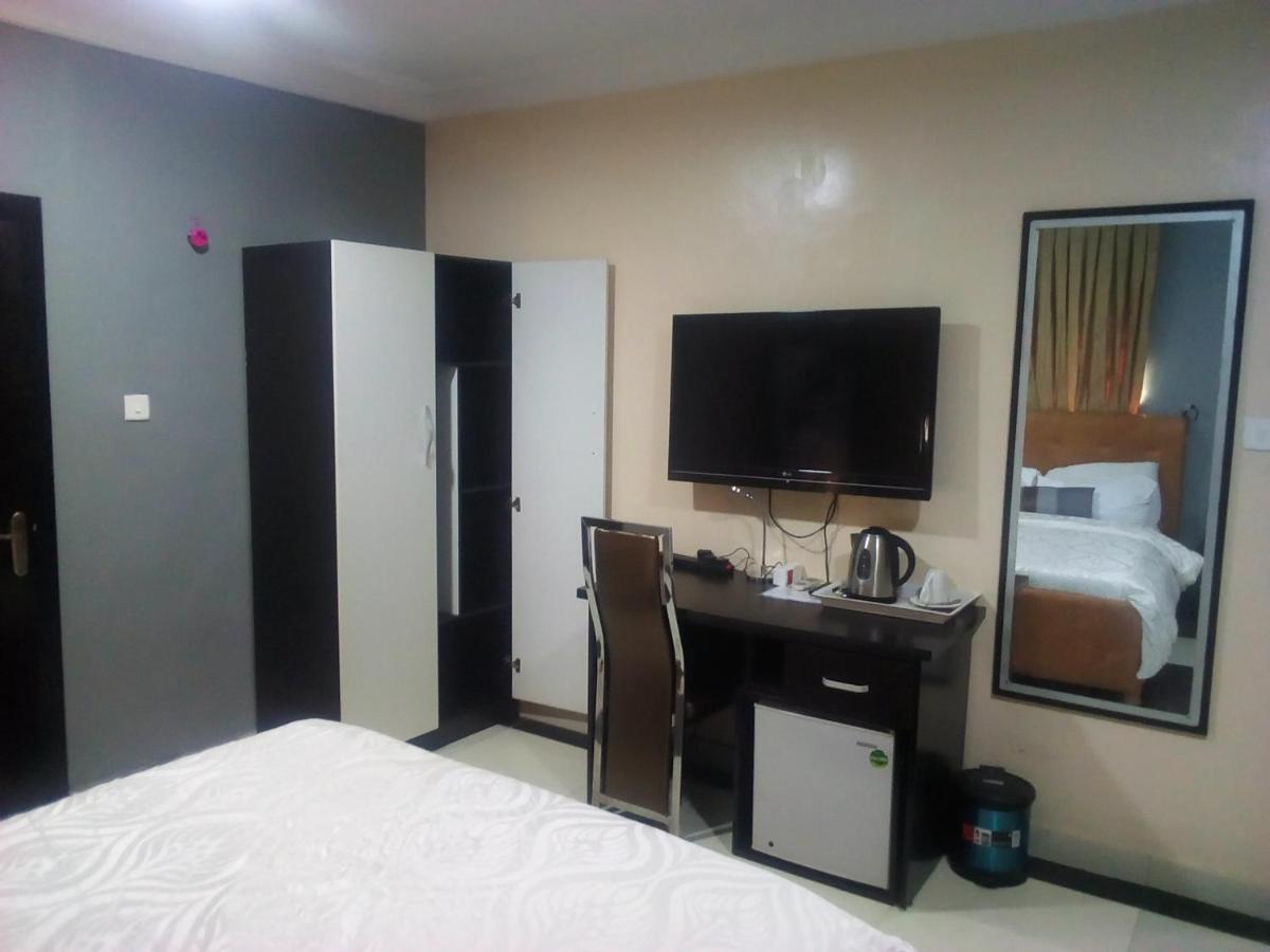 Primal Aparthotel Ikoyi Lagos Exterior foto