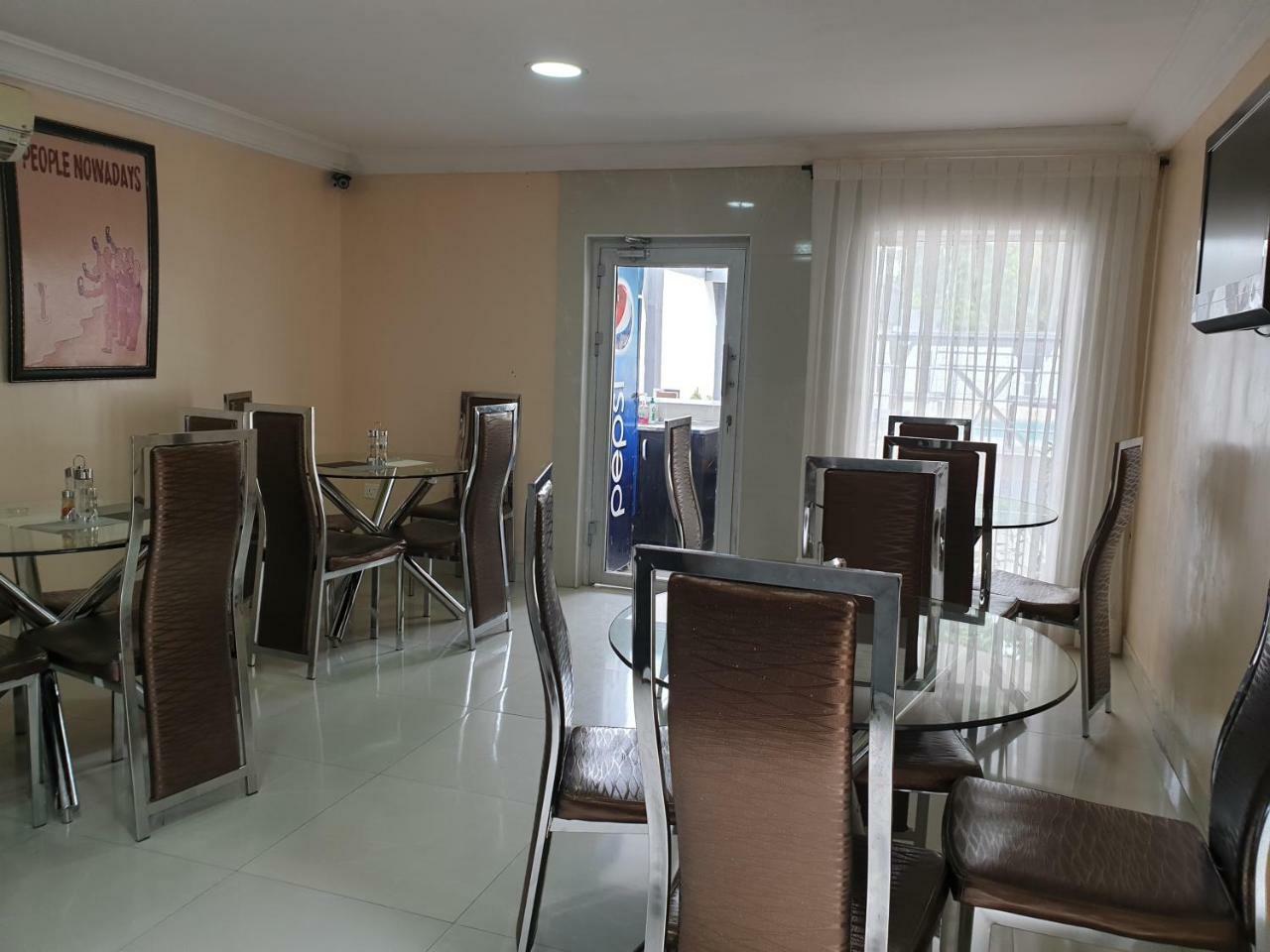 Primal Aparthotel Ikoyi Lagos Exterior foto